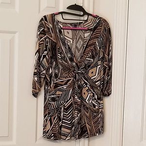 Cable & Gauge Black & Brown Geometric Print V-neck top, Womens' XL